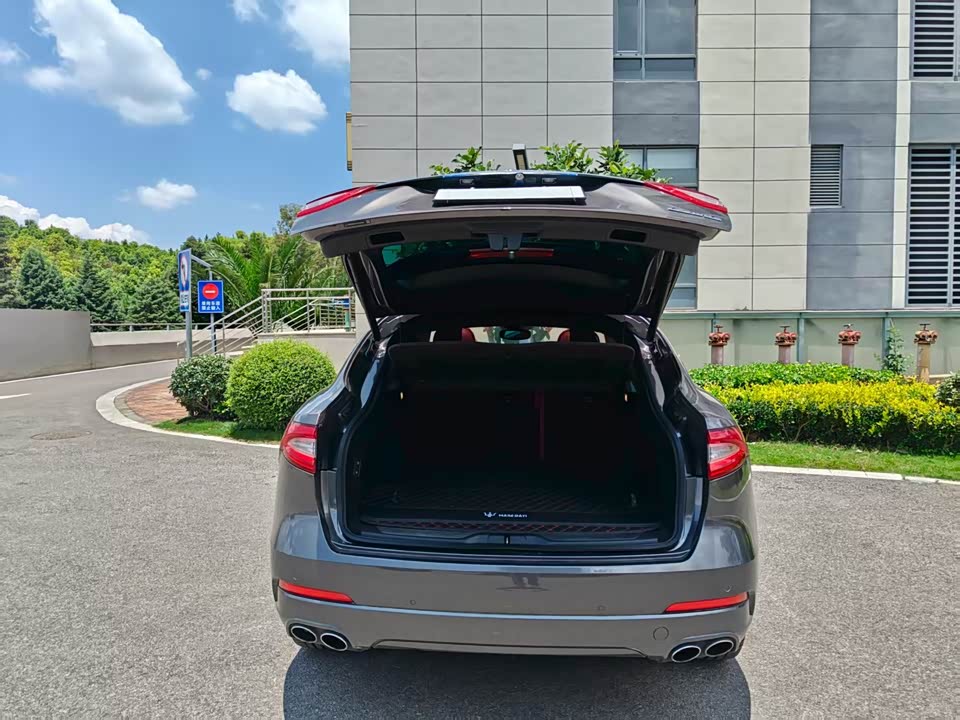 Maserati Levante Maserati Levante