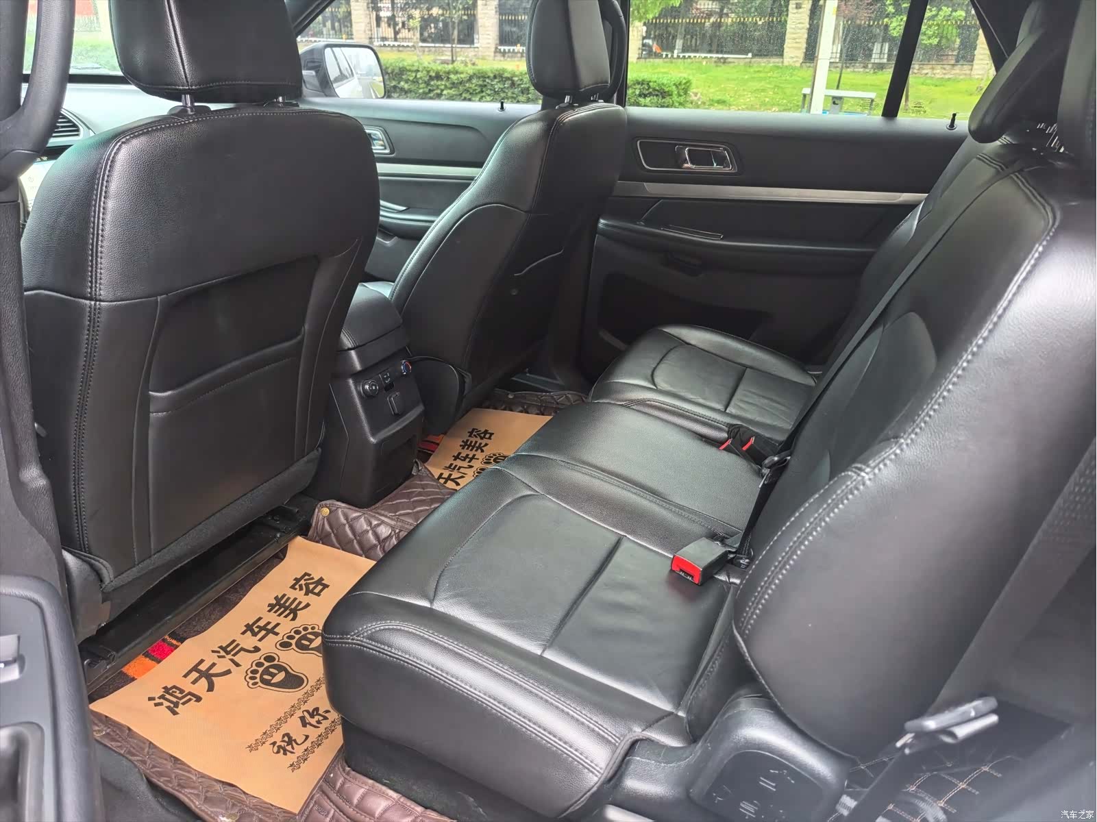Ford Explorer, 2019 все фото