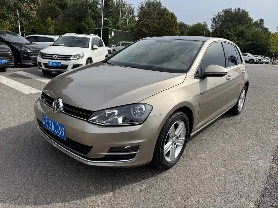 Volkswagen golf