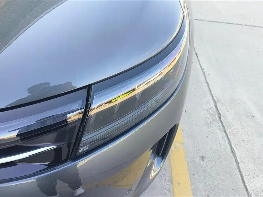 AITO Ask the world M7