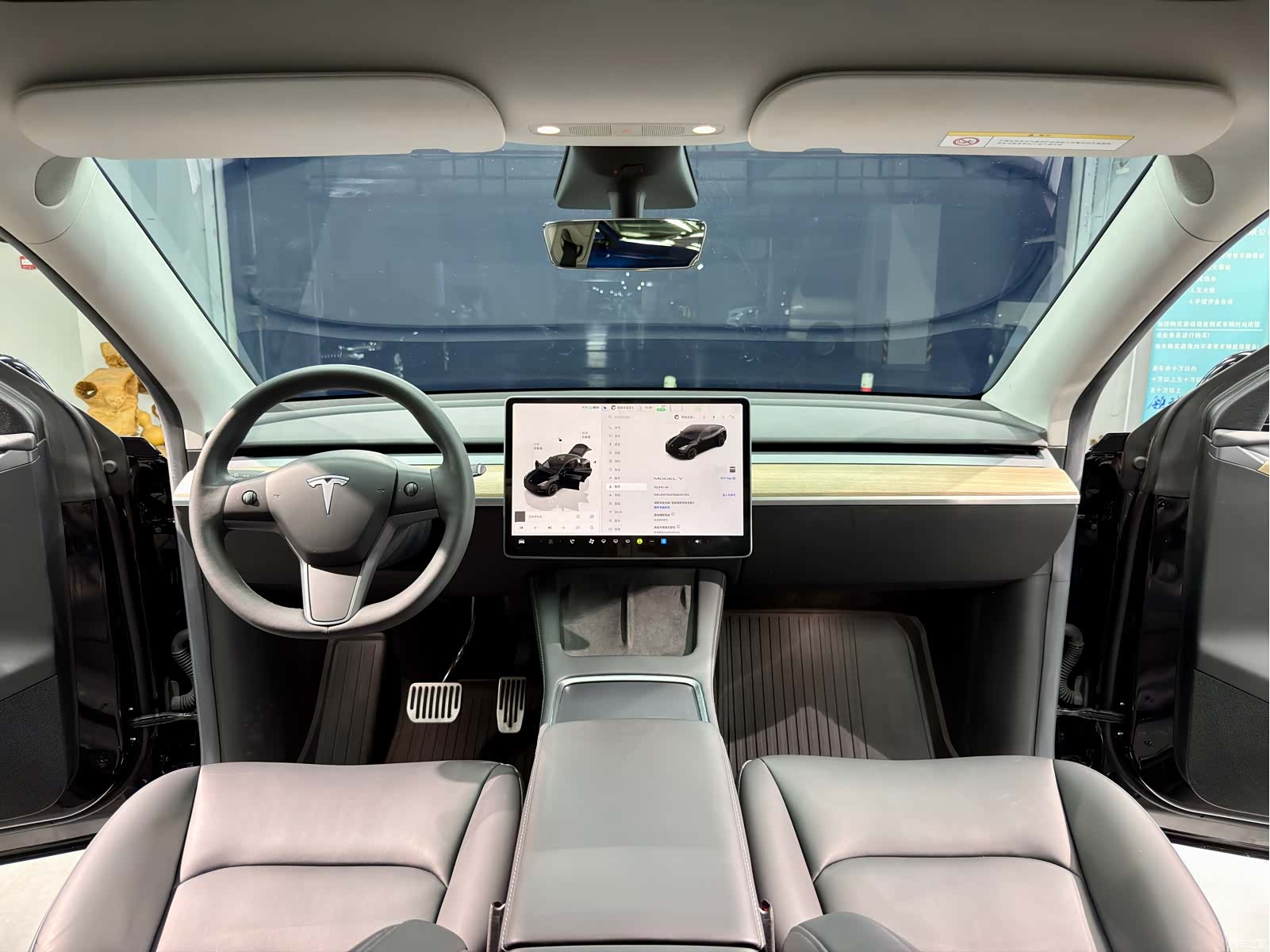 Tesla Model Y, 2022 12