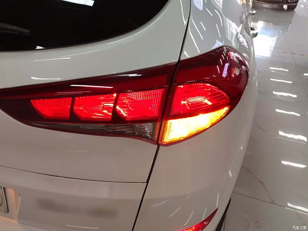 Hyundai Tucson, 2016 8
