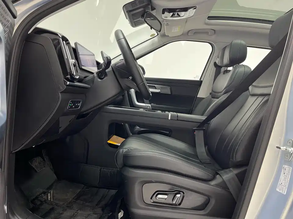 Chery Explore 06 C-DM