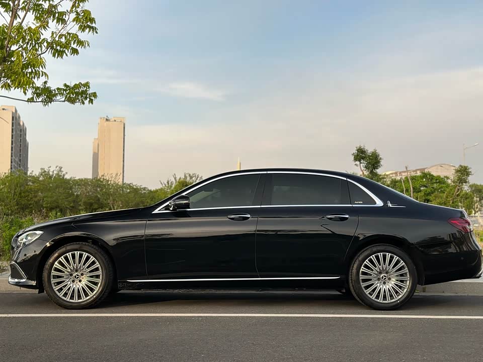 Mercedes-Benz E-class Mercedes-Benz E-class