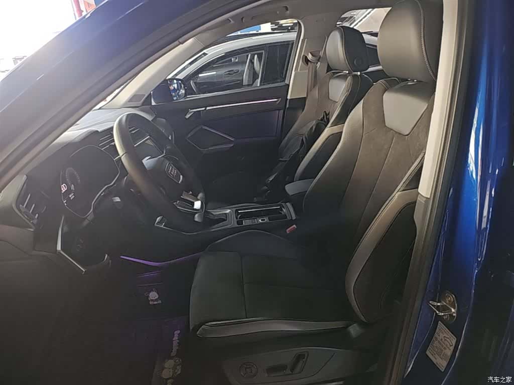 Audi Q3, 2019 15