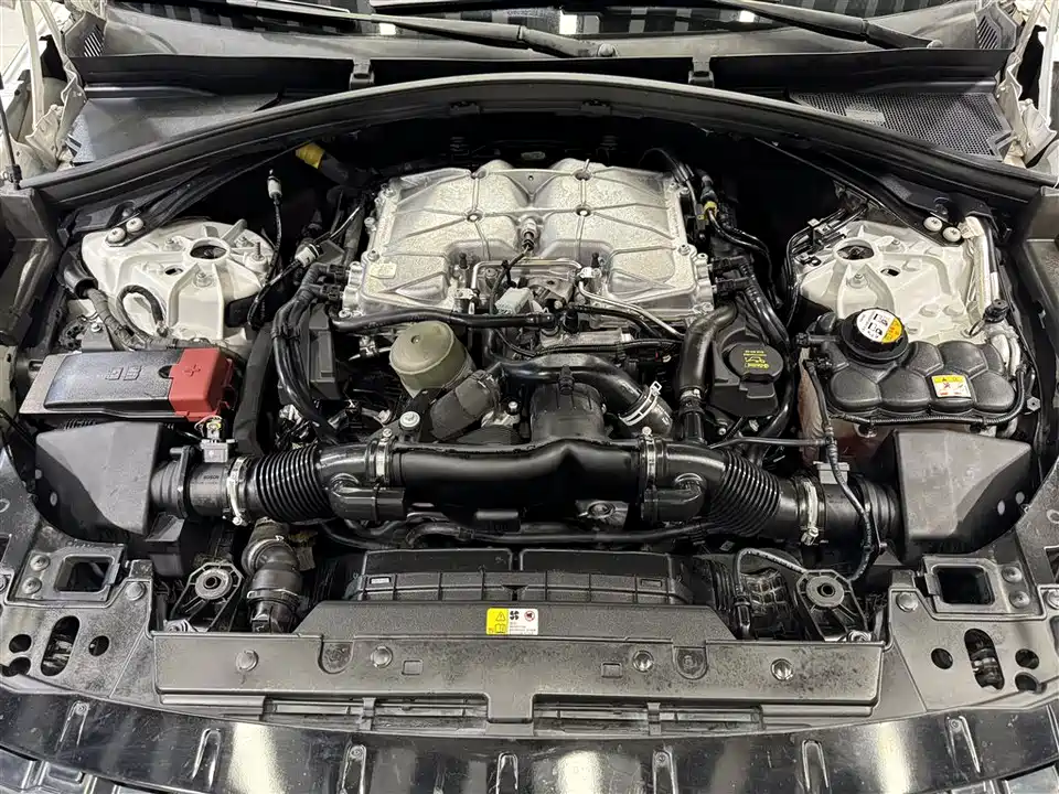 Land Rover Range Rover Star Pulse