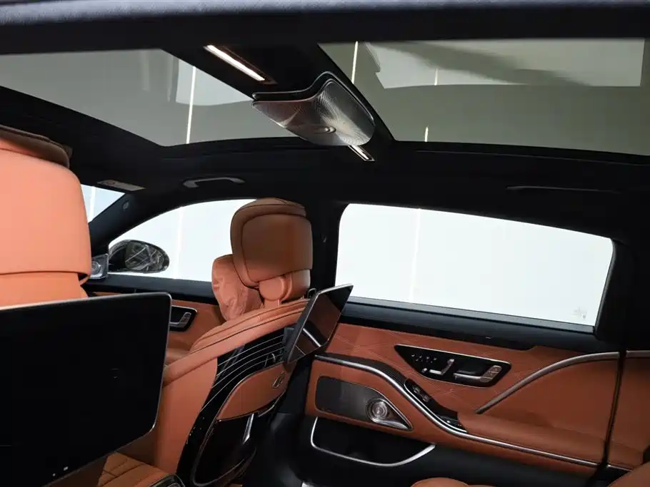 Mercedes-Benz Maybach S-class