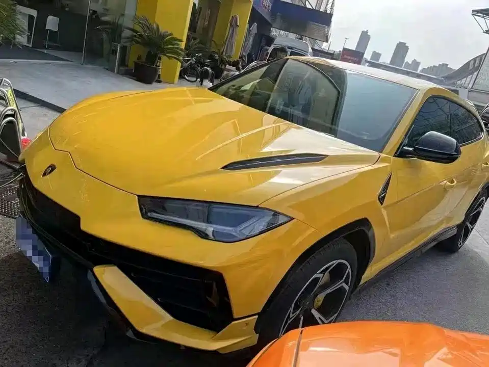 Lamborghini Urus