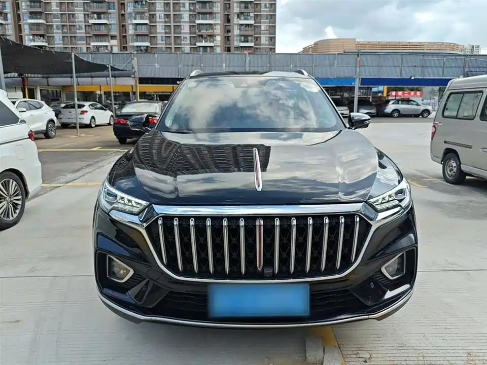 Hongqi HS5