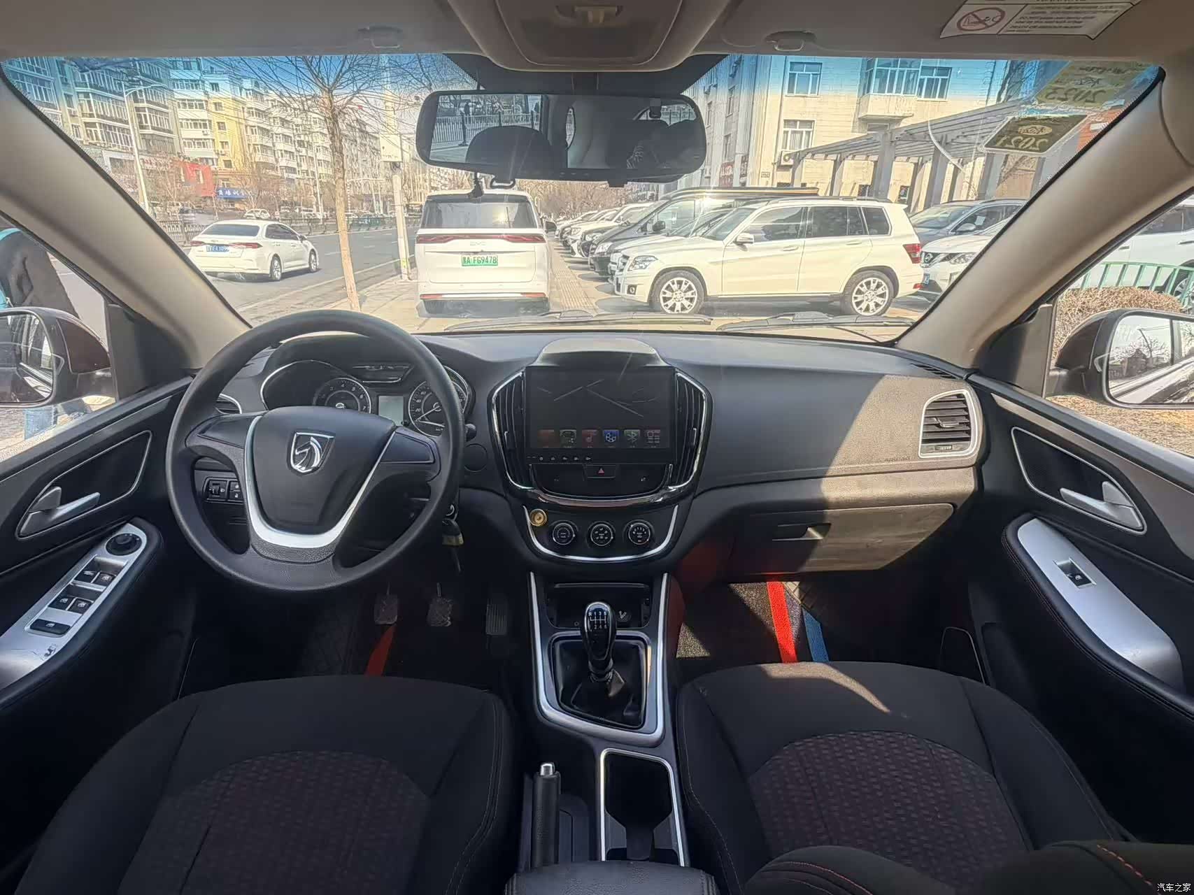 Wuling 560, 2017 8