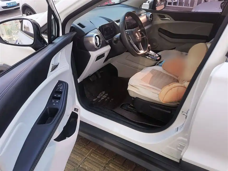 BYD Yuan Pro BYD Yuan Pro