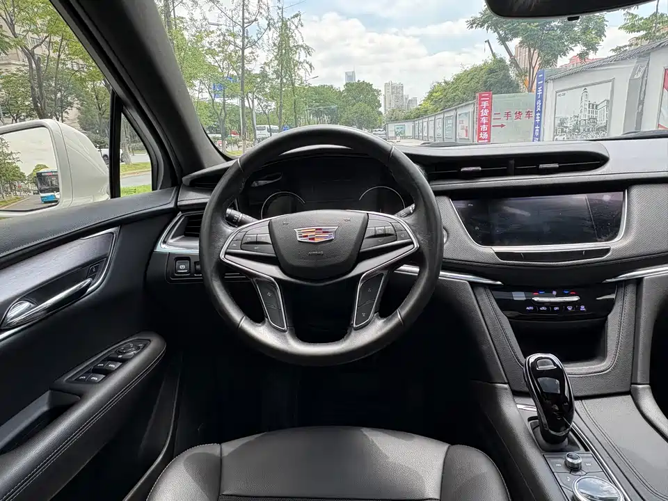 Cadillac XT5