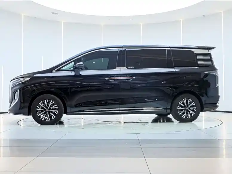 Hongqi HQ9 PHEV