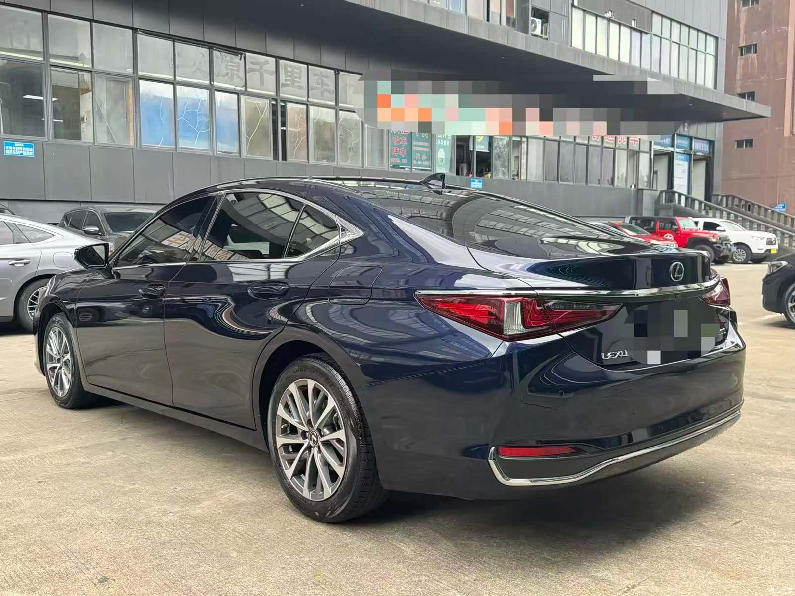 Lexus ES, 2021 9