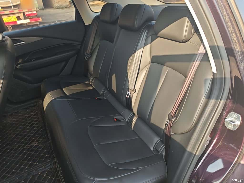 Wuling Starlight, 2024 13