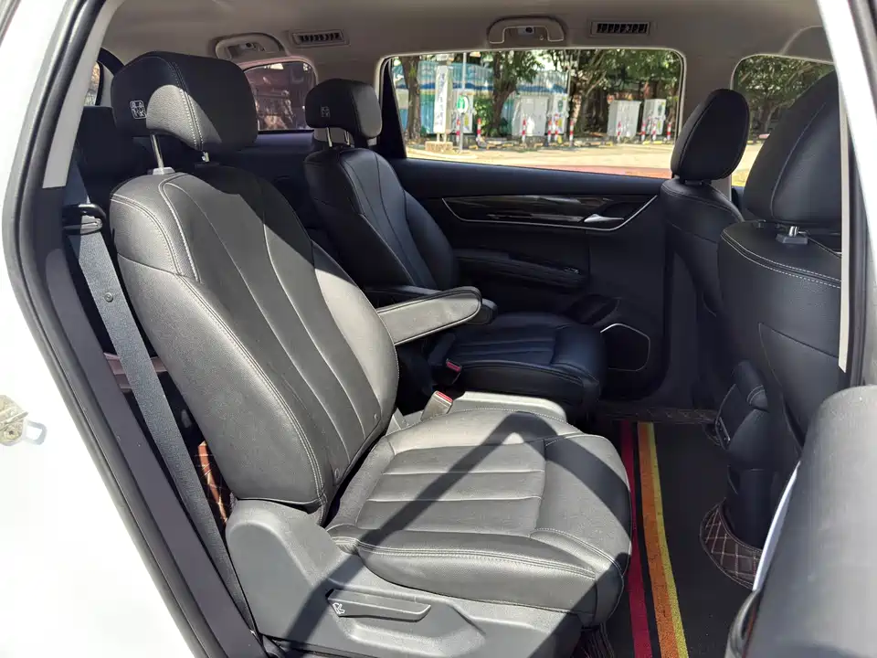 BYD Song MAX