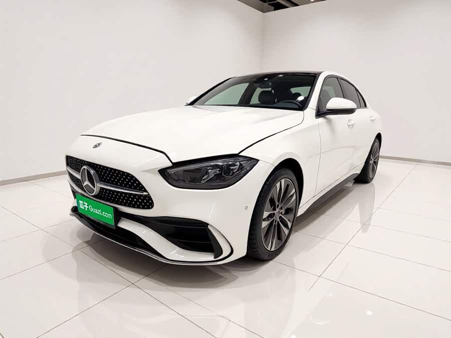 Mercedes-Benz C-Class PHEV 2022, фото 1