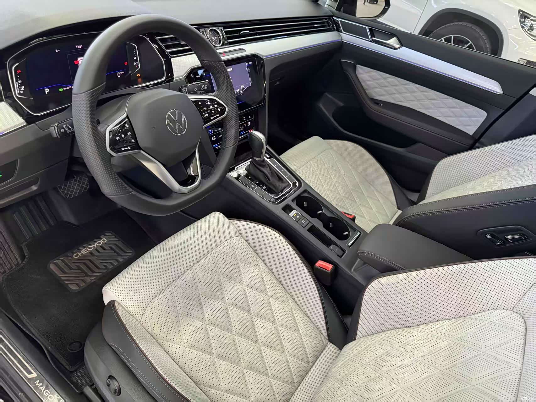 Volkswagen Magotan, 2025 6
