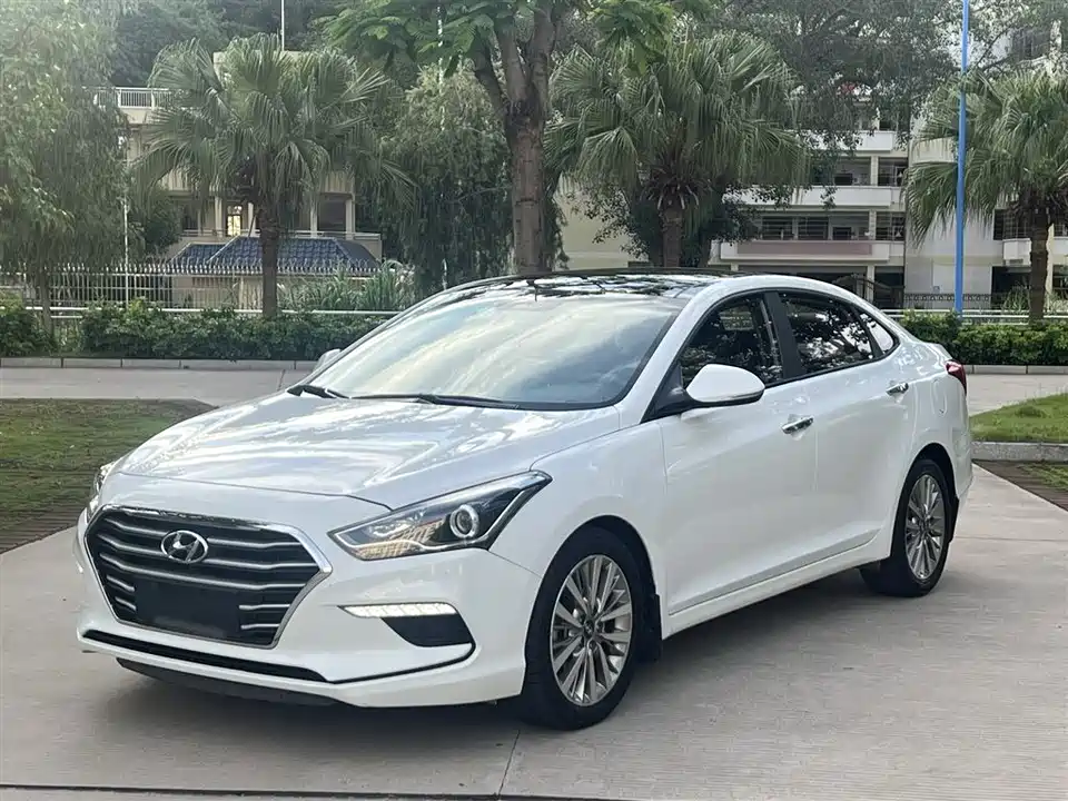 Hyundai Name picture