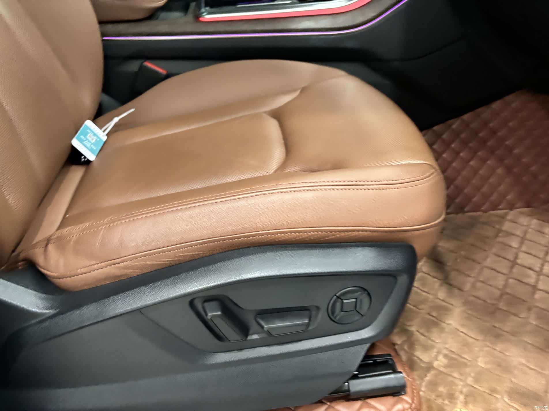 Audi Q7, 2022 28