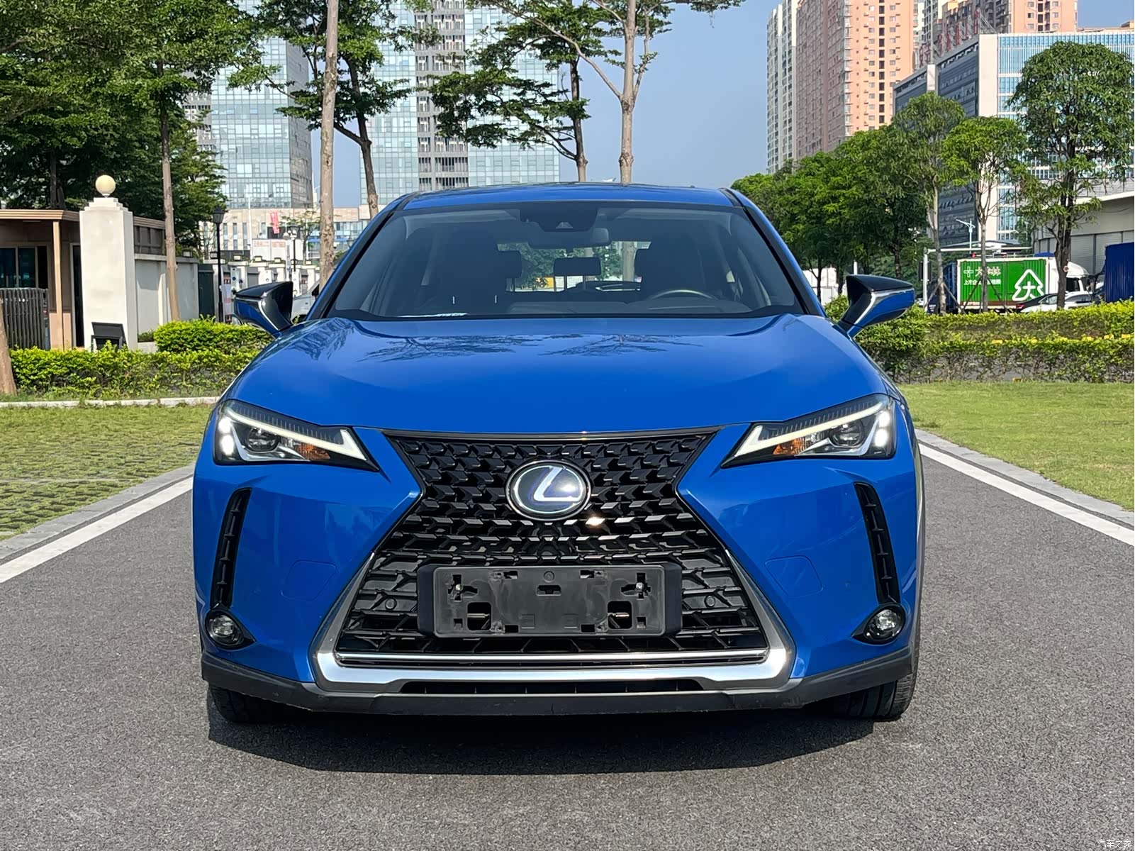 Lexus UX, 2020 4