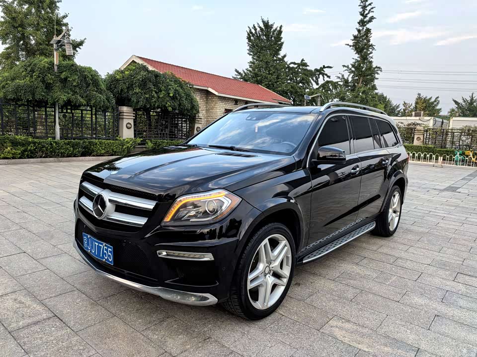 Mercedes-Benz GL grade