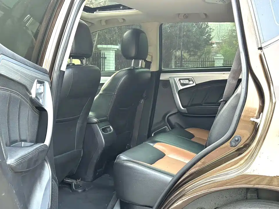 Geely Vision X6