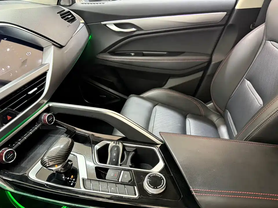 Geely Tugella (рест)