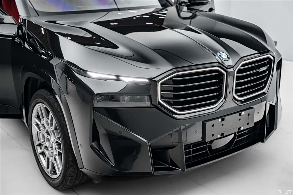 BMW XM, 2024 41