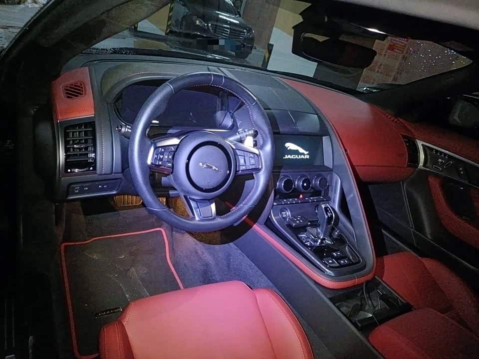 Jaguar F-TYPE Jaguar F-TYPE