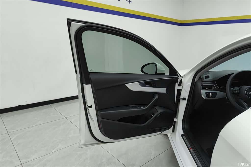Audi A4L, 2022 7