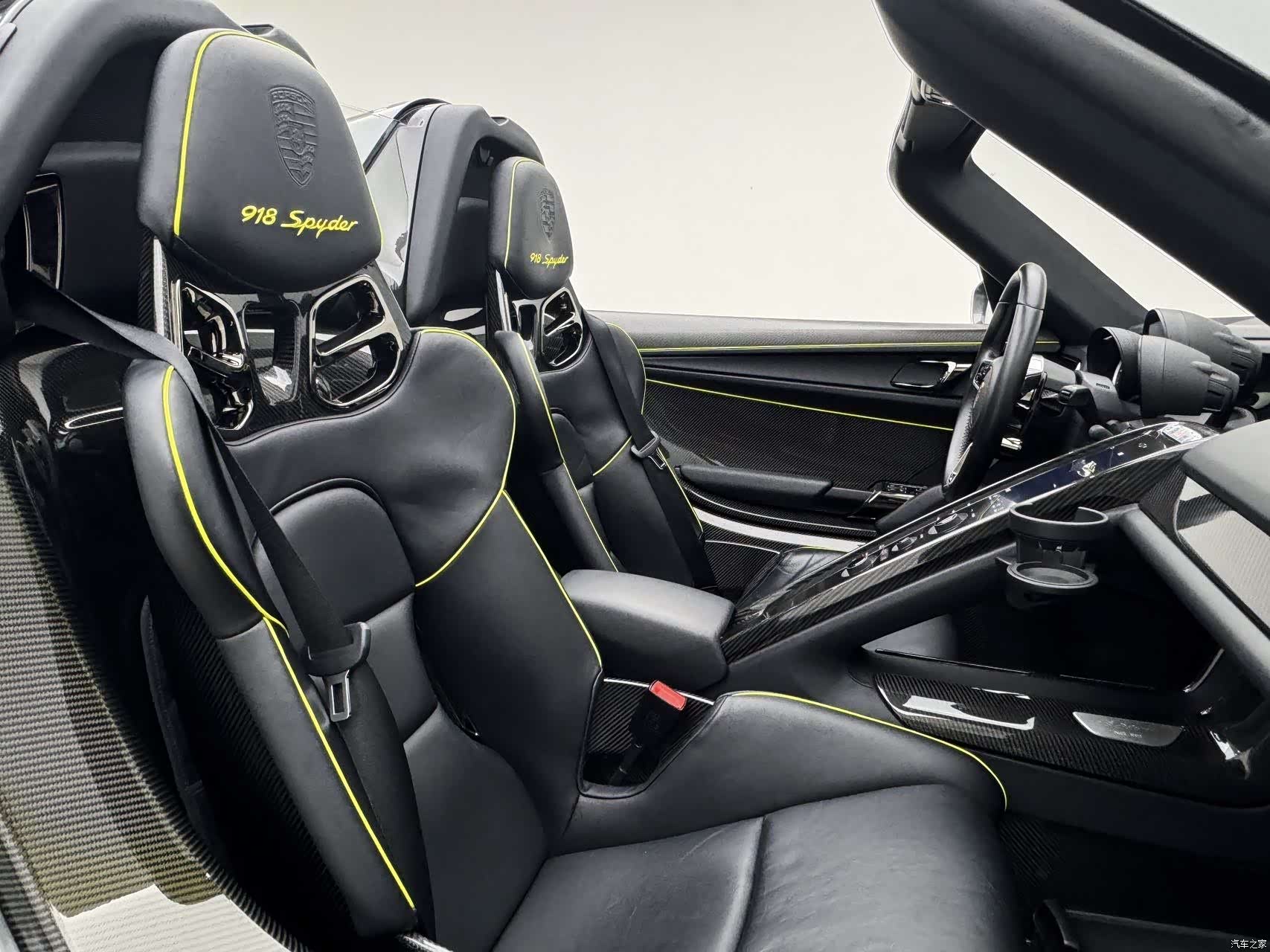 Porsche 918, 2015 16