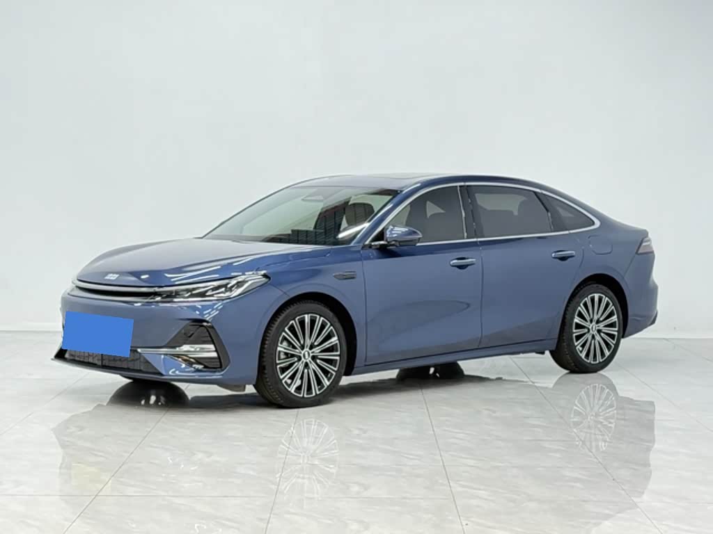 Geely Galaxy A7 EM