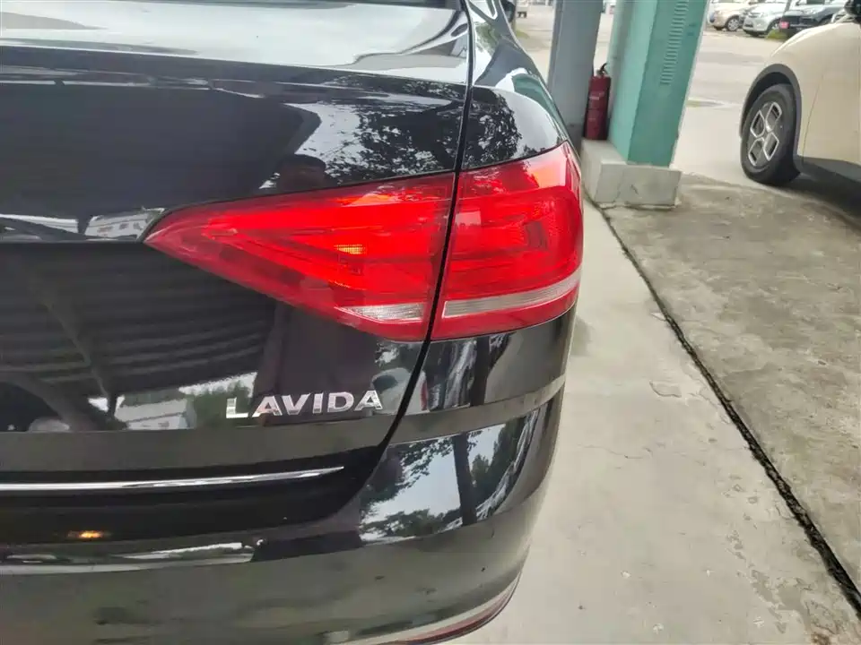 Volkswagen Lavida