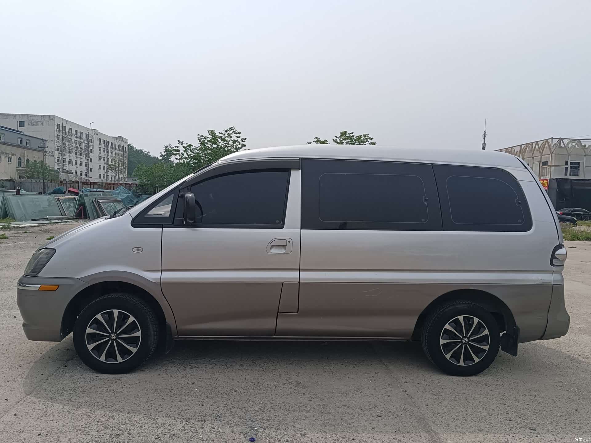 DongFeng V3, 2015 4