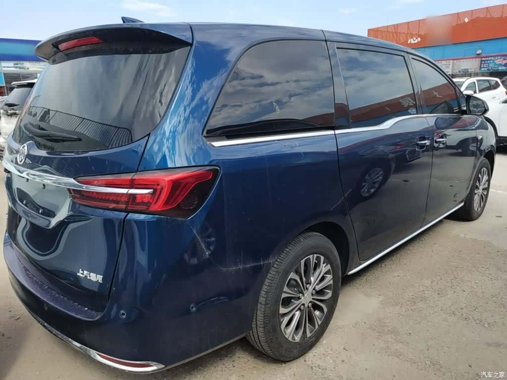 Buick GL8, 2023 7