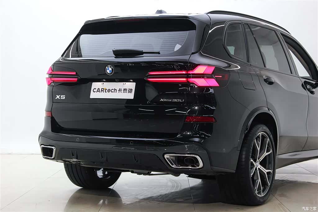 BMW X5, 2025 9