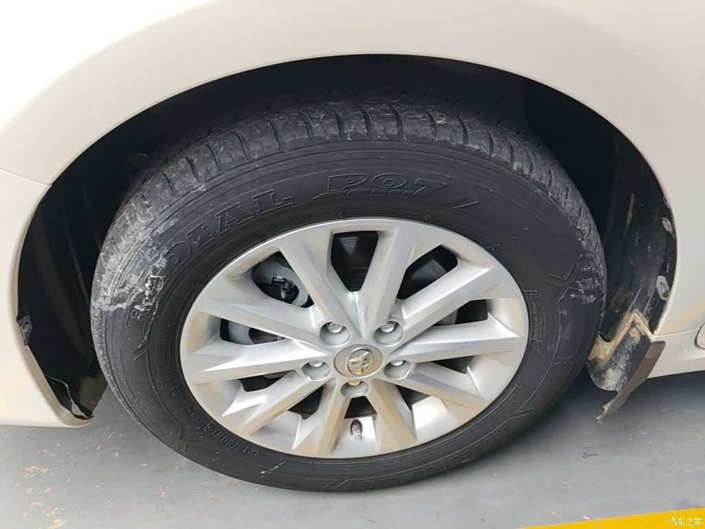 Toyota Camry, 2017 23