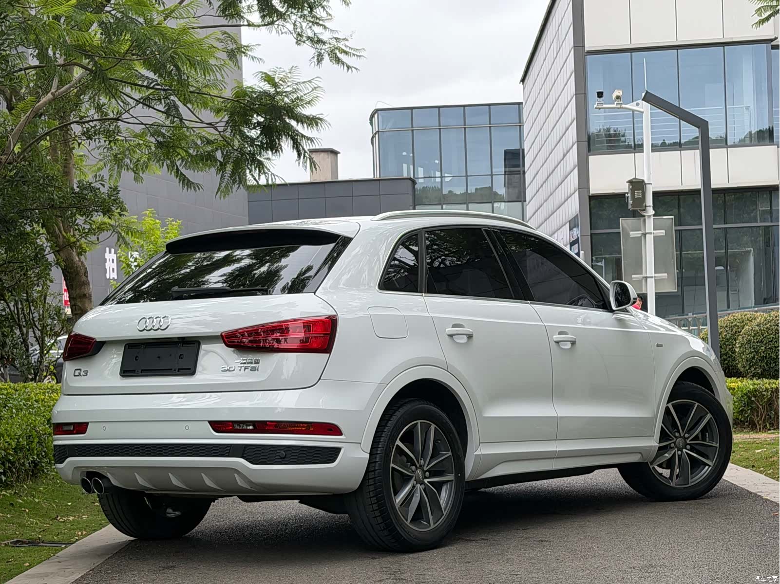 Audi Q3, 2019 6