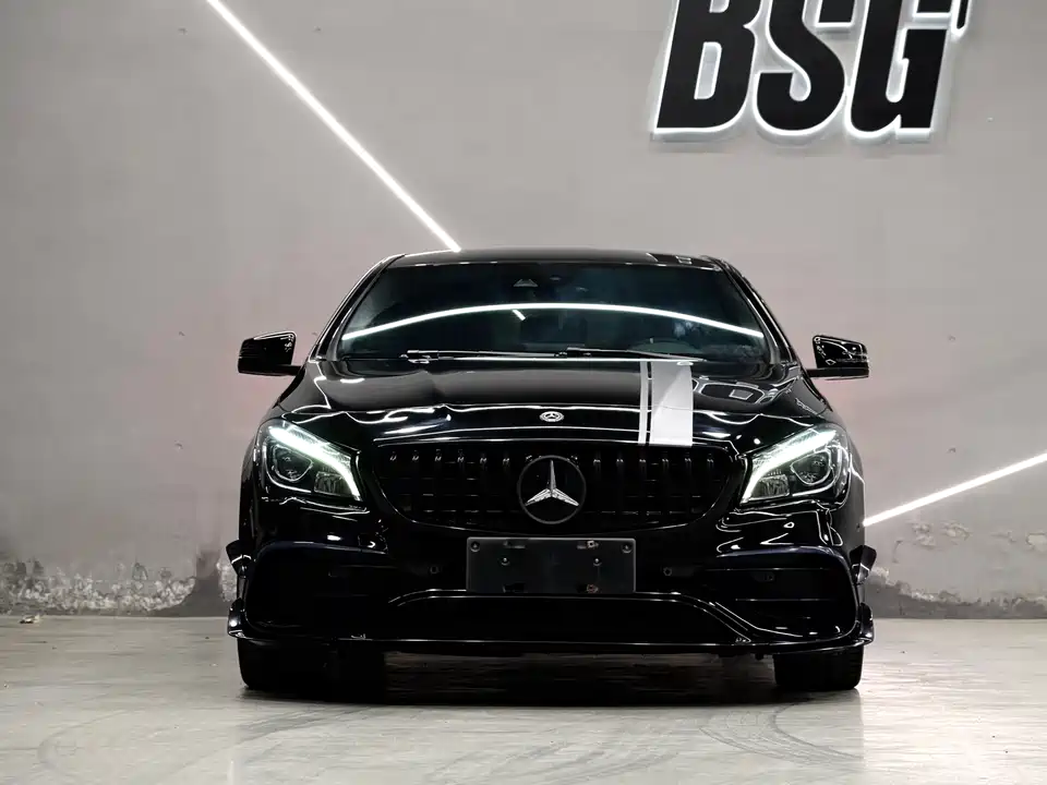 Mercedes-Benz CLA AMG