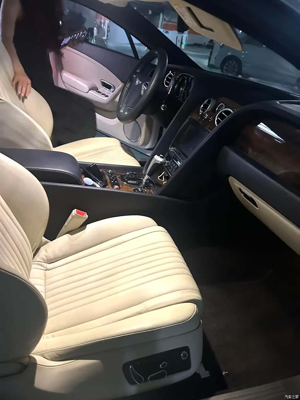 Bentley Continental GT, 2017 8