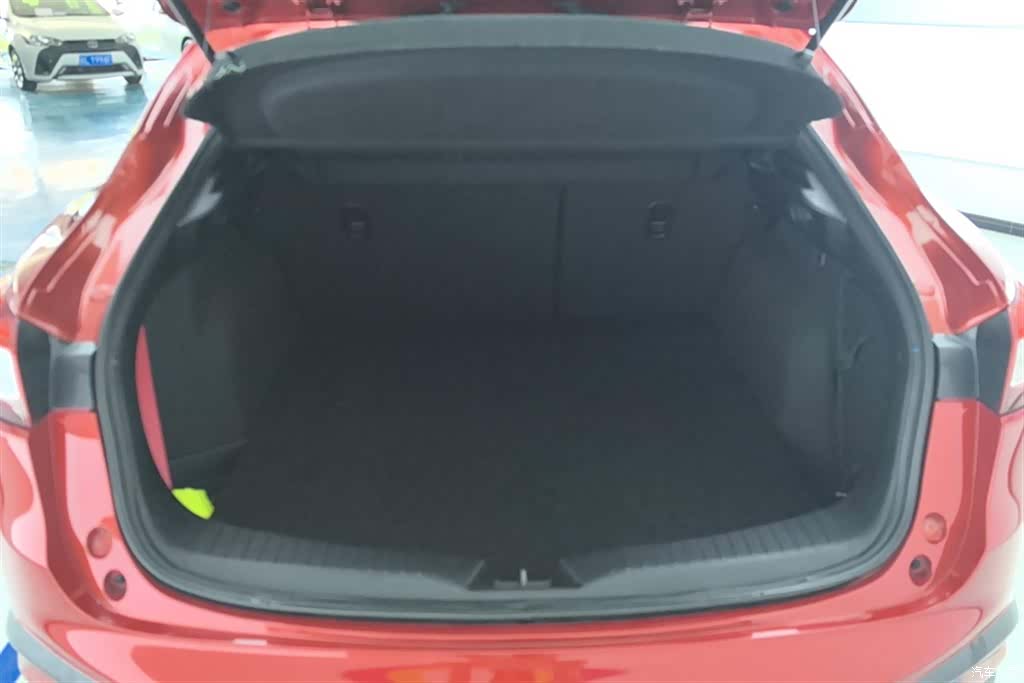 Mazda CX-4, 2018 4