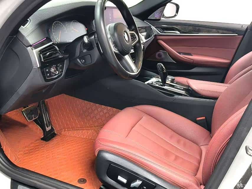 BMW 5 Series, 2019 4