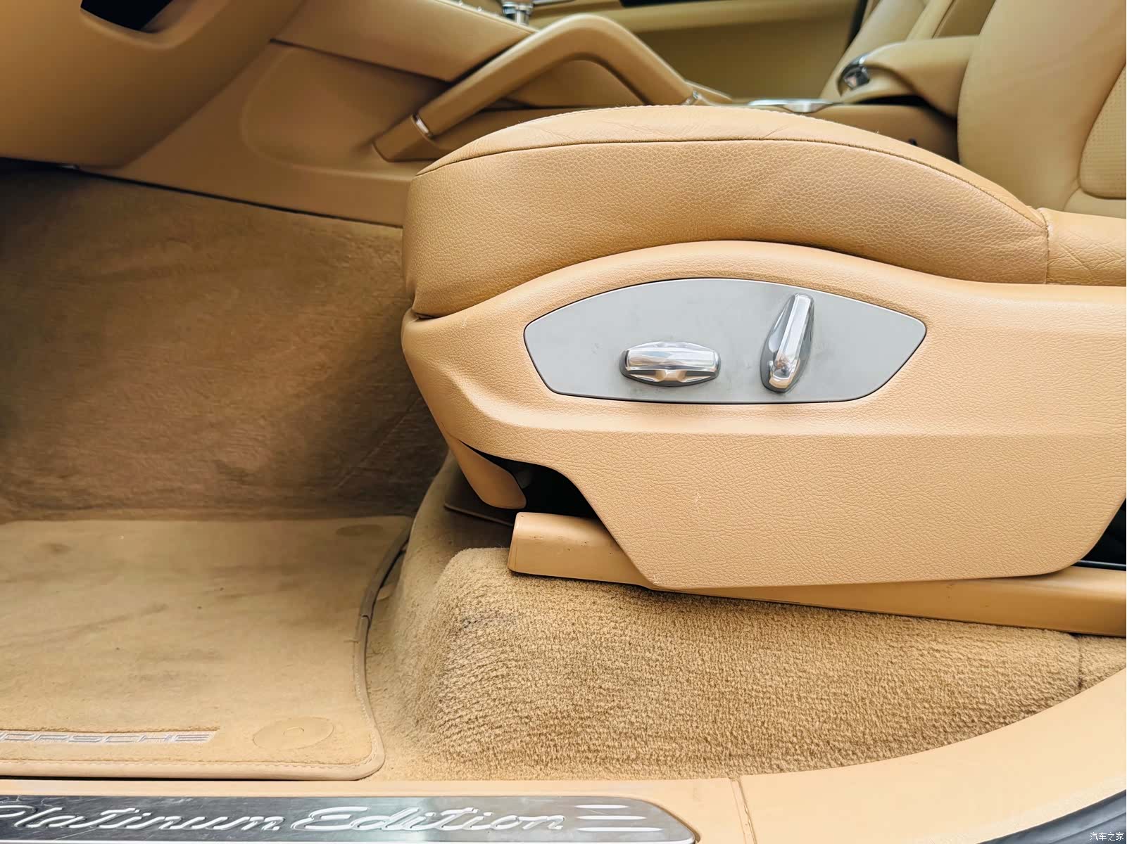 Porsche Cayenne, 2014 15