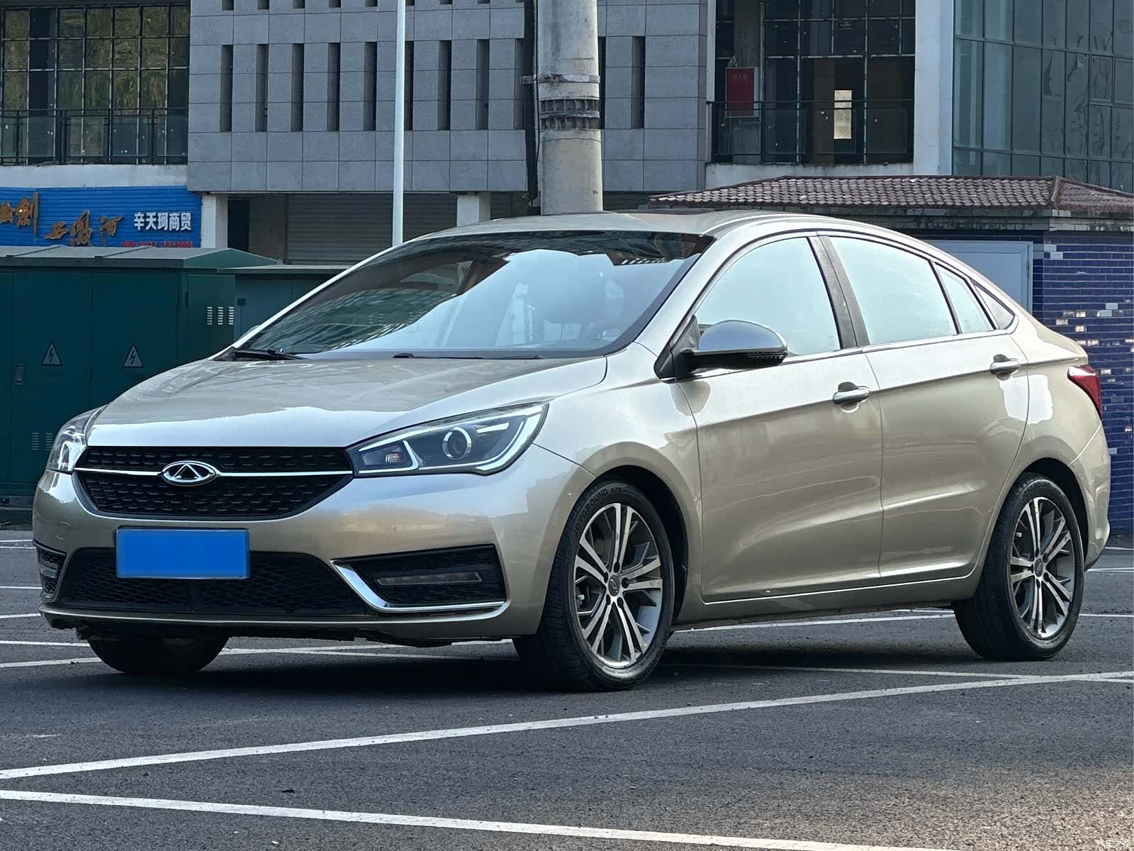 Chery 5, 2017 3