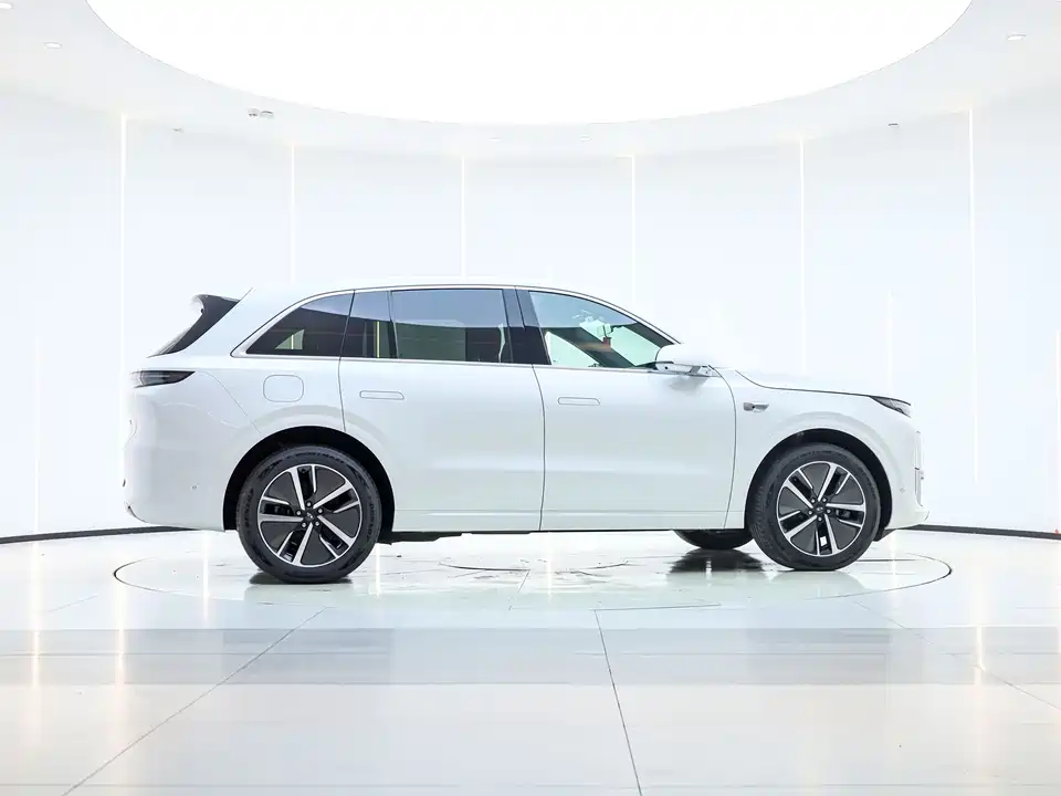 Li Auto Ideal L6