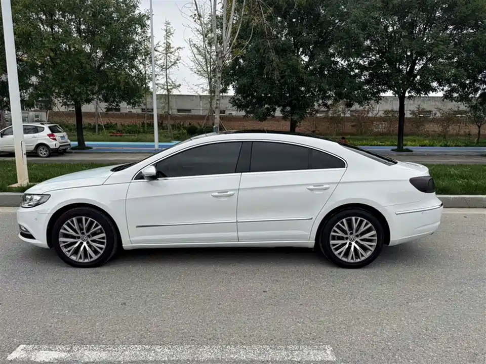 Volkswagen CC