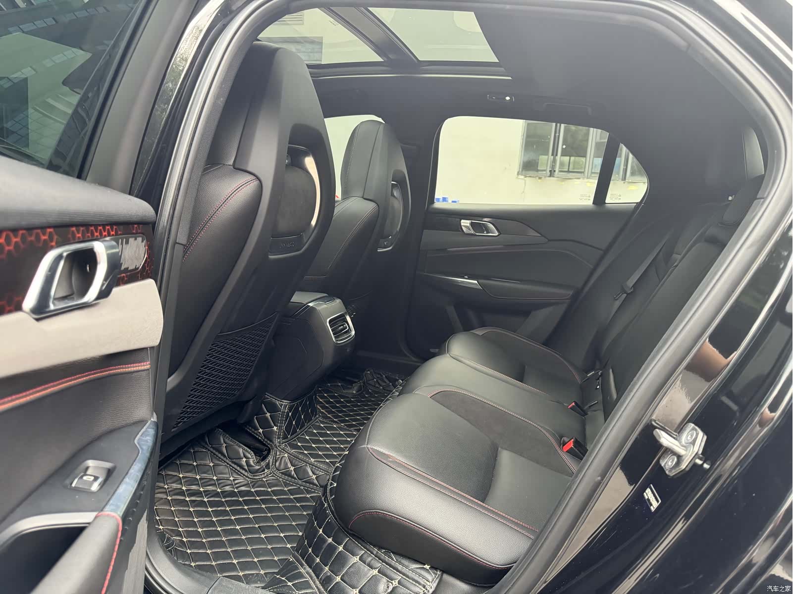 Lynk & Co 01, 2019 6