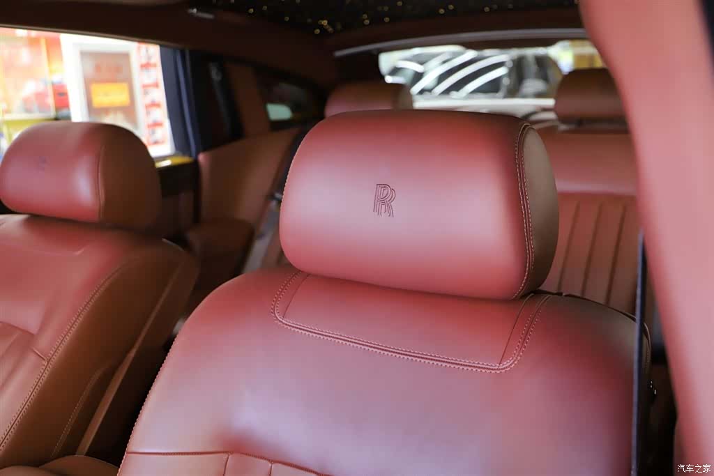Rolls-Royce Phantom, 2012 28