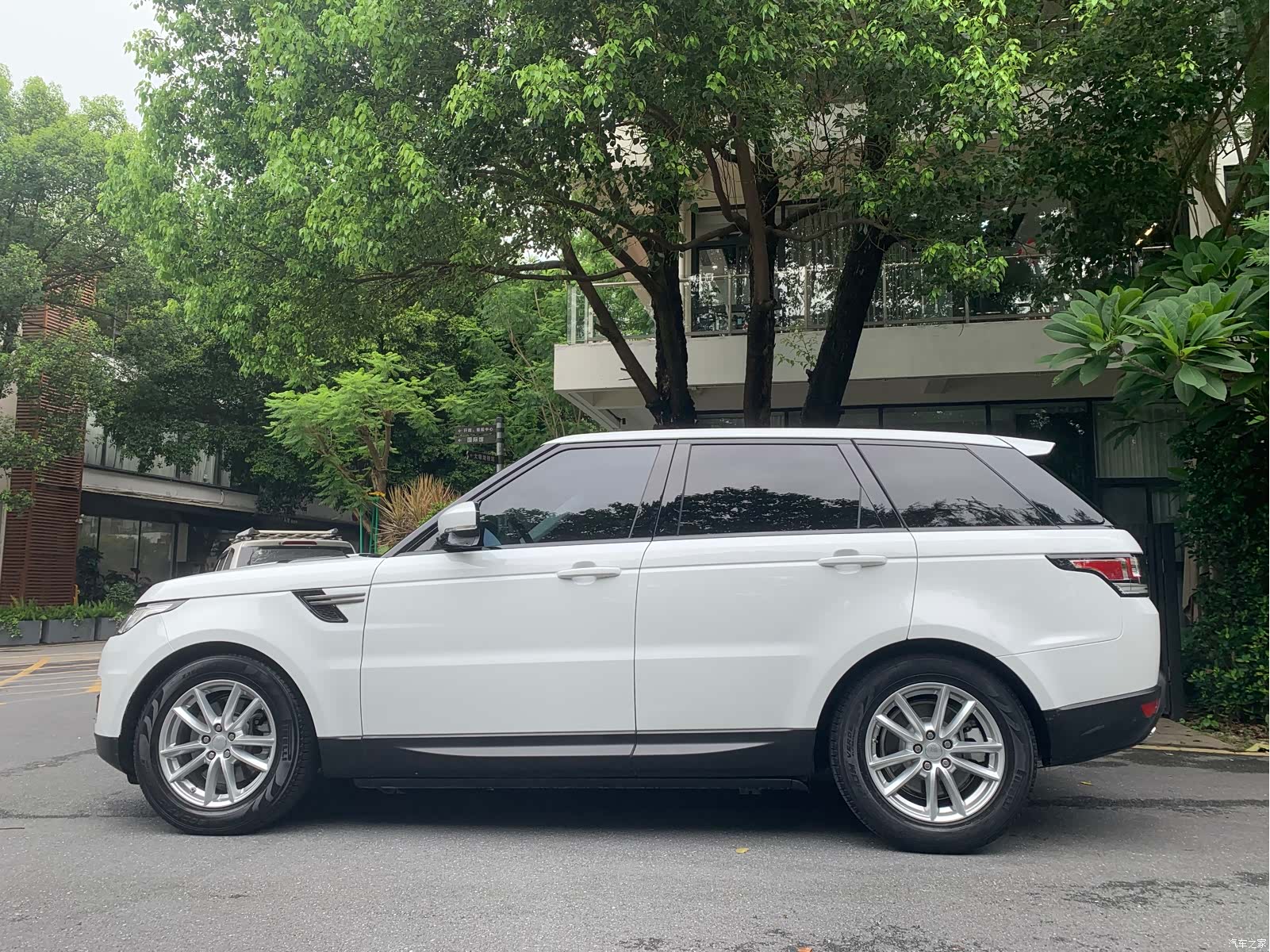Land Rover Range Rover, 2016 3